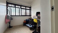 Blk 130 Yio Chu Kang Ville (Ang Mo Kio), HDB 4 Rooms #567819551